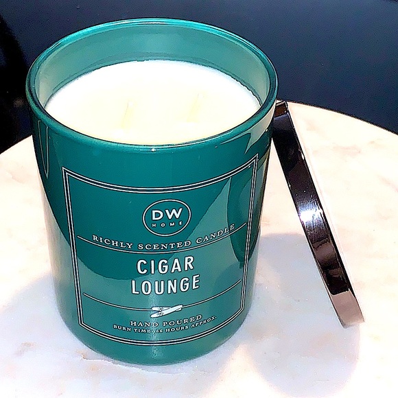 DW HOME CANDLE CIGAR LOUNGE RICHLY SCENTED 2 WICK 15 OZ NEW - Picture 2 of 4